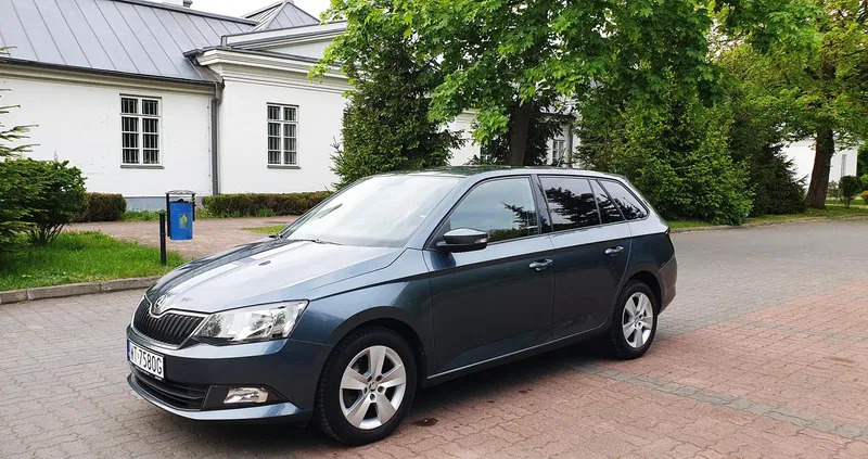 skoda fabia warszawa Skoda Fabia cena 37500 przebieg: 139996, rok produkcji 2018 z Warszawa